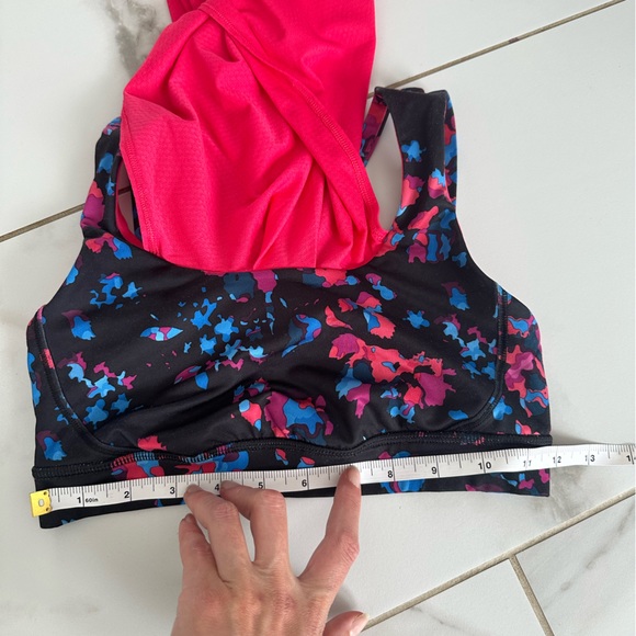 Lululemon bra/tank combo - Picture 2 of 4